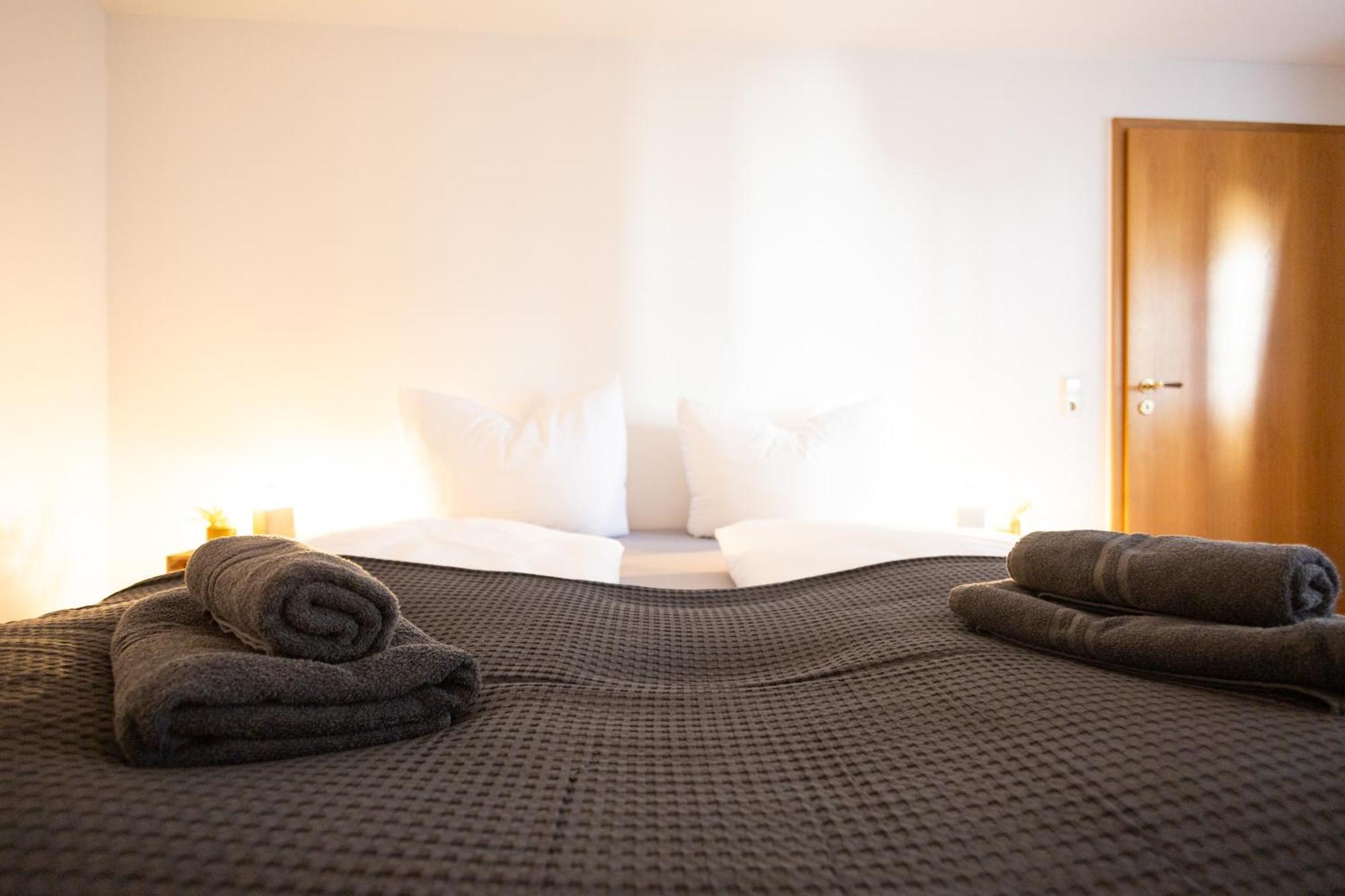 Halle  Ko-Living Space An Der Oper - Street Art Design Apartments المظهر الخارجي الصورة
